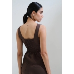 Μπλούζα μονόχρωμη αμάνικη σοκολά - Image 2